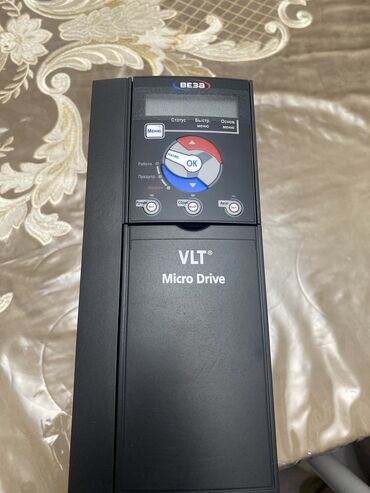 Другое электромонтажное оборудование: Преобразователь частоты VLT MicroDrive FC 051 Мощность : 4 кВт Цена 