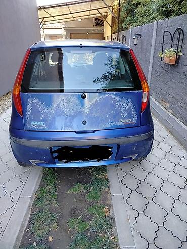 polovni automobili pancevo do 2000 evra: Punto sporting,6 brzina,reg do 11.26, 2001 god.,lak se ljušti,ima — 2