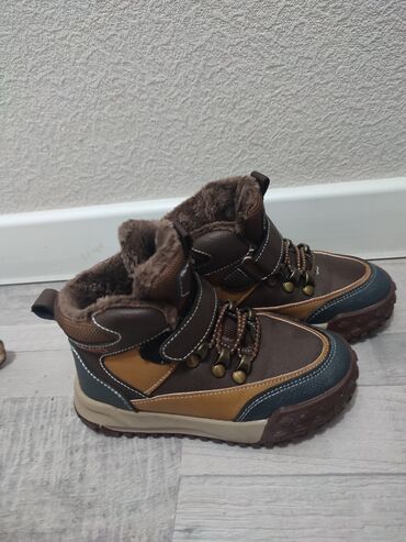 йоко бейби 2 размер цена бишкек: Продаю новые детские утеплённые зимние ботинки. Размер: 27