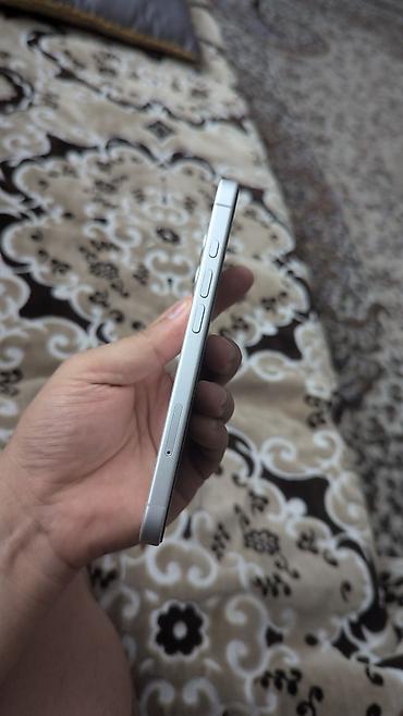 mini iphone: IPhone 17, Б/у, 256 ГБ, Серебристый, Кабель, 99 % — 6
