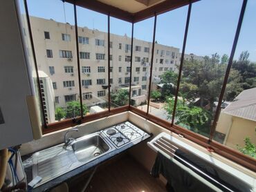 Yeni tikili: Bakıxanov qəs., 3 otaqlı, Yeni tikili, m. Neftçilər, 106 kv. m — 3