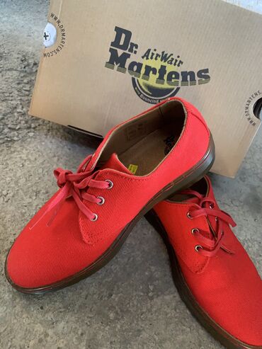 халат для бани: Женские кроссовки Dr Martens продаю размер 37 корейский