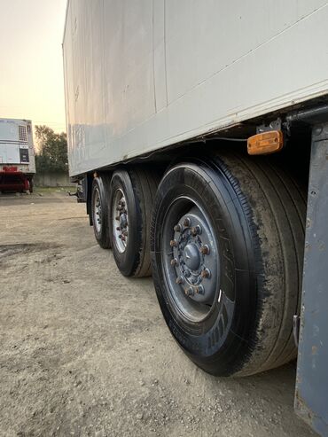 Qoşqular: Qoşqu 1998 ci il. Soyuducu SMX-2.Tam işlək vəziyətdədir.Təkərlər 50 — 6