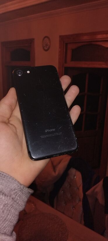 ayfon 50: IPhone 7, 32 GB, Qara, Barmaq izi, Face ID