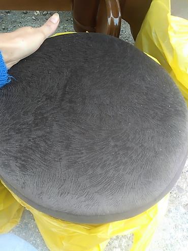 Stolice: Taburei dezen po izboru šaljem brzom poštom — 7