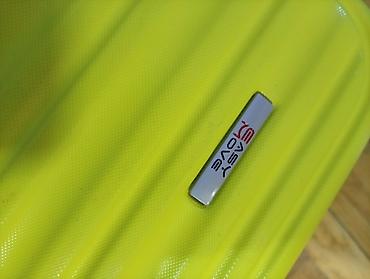 Putni koferi i torbe: Tvrdi kofer na točkiće – veličina velika. oko 75 45 30 — 8