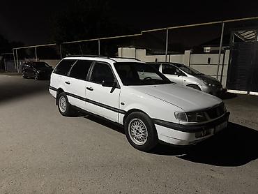 Volkswagen: Volkswagen Passat: 1993 г., 2 л, Механика, Бензин, Универсал — 4