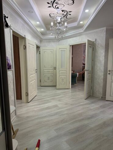 квартира ижарага берем: 3 бөлмө, Кыймылсыз мүлк агенттиги, Чогуу жашоосу жок, Толугу менен эмереги бар