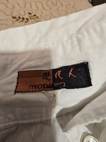 Qadın şalvarları: Bu dəstə müxtəlif üslublu dörd qadın şalvarı və bir qara ətək — 25