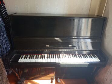 piano satılır: Təcili satılır Maraksı:ivanovo Qiyməti 200 AZN razılaşma yolu ilə də