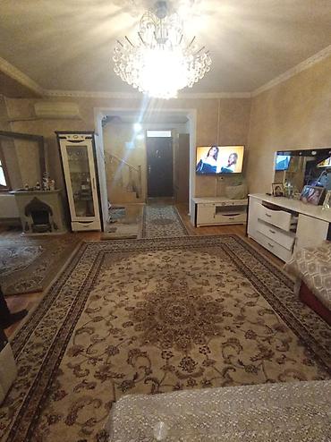2 otaqlı evlərin satışı: 6 otaqlı, 192 kv. m, Orta təmir — 6
