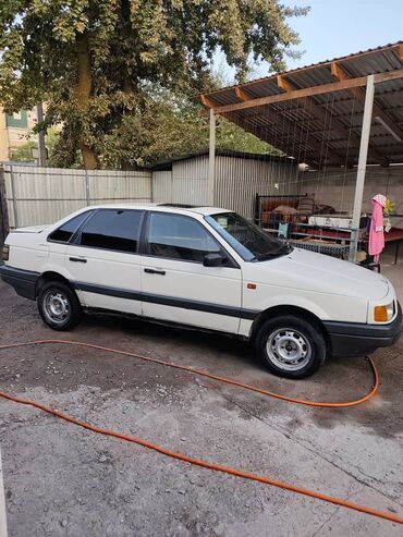 газовый оборудование на авто: Volkswagen Passat: 1989 г., 1.8 л, Механика, Газ, Седан
