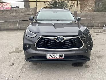 Toyota Highlander: 2022 г., 2.5 л, Автомат, Бензин, Кроссовер at lalafo.kg Toyota Highlander: 2022 г., 2.5 л, Автомат, Бензин, Кроссовер