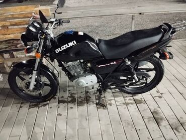 бу мотоцикл: Классический мотоцикл Suzuki, 125 куб. см, Бензин, Б/у