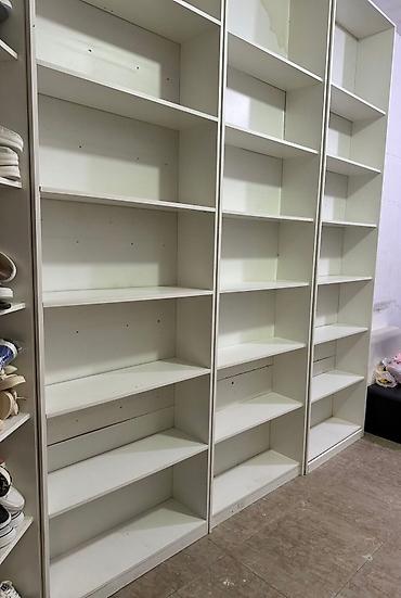 dolab ofis: Ağ rəngdə, müxtəlif saxlama ehtiyacları üçün hazırlanmış geniş modul — 2