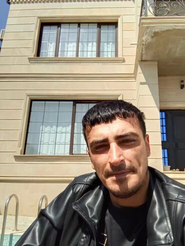 Anbar: Salam fehle işi axtarıram Binəqədi Novxanı yolunda qalıram olsa xeber