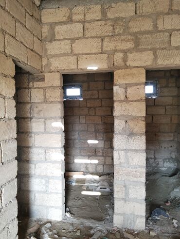 Həyət evləri və villaların satışı: 4 otaqlı, 180 kv. m, Təmirsiz — 7