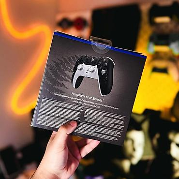 dualsense: PS5 Dualsense Limited Edition PS5 Dualsense Limited Edition — 5