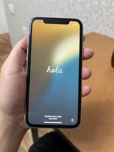 Apple iPhone: IPhone Xr, Б/у, 64 ГБ, Чехол, 79 %