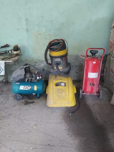 içməli su çənləri: Avtoyuma avadanlıqları dəstikopuk balonu,kompresir,toz soran.Real