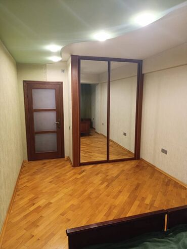 Uzunmüddətli kirayə mənzillər: Yasamal Rayonu Nizami Metrosu İndiqonun Üstü 2 otaq. Mərtəbə - 9/2 — 5