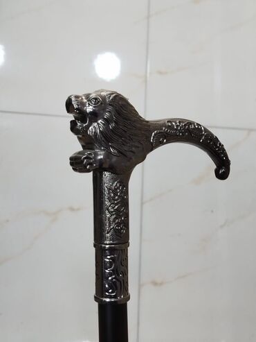 Ходунки, костыли, трости, роллаторы: Esalar hazir elde var. cesid coxdu.catdirilma edilir hundurluk 90sm