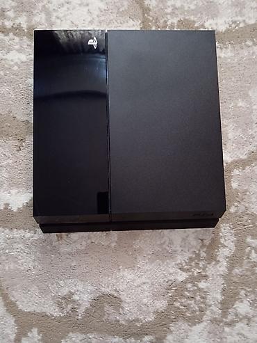 playstation 4 disc: PlayStation 4 (PS4) konsolu + 2 ədəd DualShock 4 pultu Xüsusiyyətlər — 2