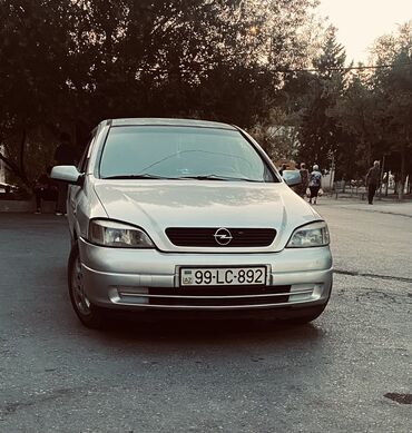 Opel Astra: 1.8 l | 2000 il 395000 km Hetçbek