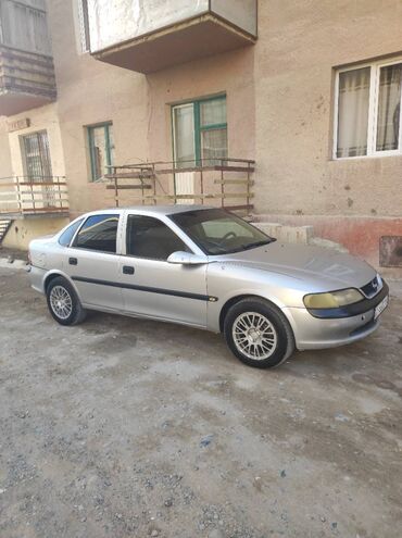 опел зафира б: Opel Vectra: 1998 г., 1.8 л, Механика, Бензин, Седан