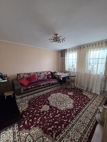 Продажа коттеджей и домов: 3 комнаты, 80 м², 7 соток, Каракол, Собственник — 11