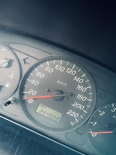 Mazda: Mazda 323: 2000 г., 1.6 л, Автомат, Бензин, Хэтчбэк — 9