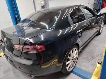 Car Body Parts: Alfa Romeo 159 zadnji branik kod boje 601. Alfa Romeo 159 zadnji — 1
