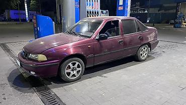 Daewoo Nexia: 2005 г., 1.5 л, Механика, Бензин, Седан