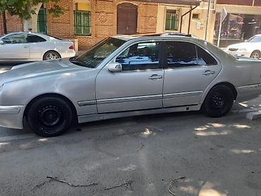 Продажа авто: Mercedes-Benz 220: 2.2 л | 2000 г. Седан — 3