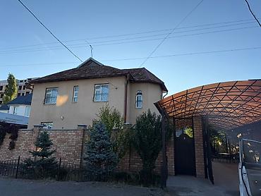 200 м², 3 комнаты, Ынтымак ж/м