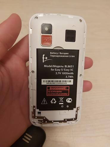 telefon naftalan: Fly Ezzy, < 2 GB Memory Capacity, rəng - Qara, İki sim kartlı — 5