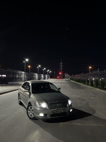 таюота авенсис: Toyota Avensis: 2004 г., 2 л, Автомат, Бензин, Седан