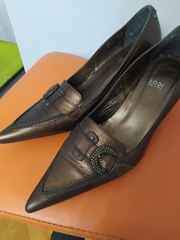 Туфли: Продаю туфли,в хорошем состоянии, производство Испания, размеры 38- — 11