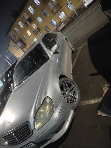 мерседес f700: Mercedes-Benz CLK 500: 2002 г., 5 л, Автомат, Бензин, Седан