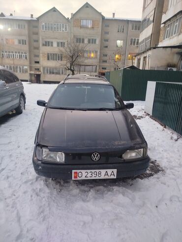 Volkswagen: Volkswagen Passat: 1993 г., 1.8 л, Механика, Бензин, Универсал