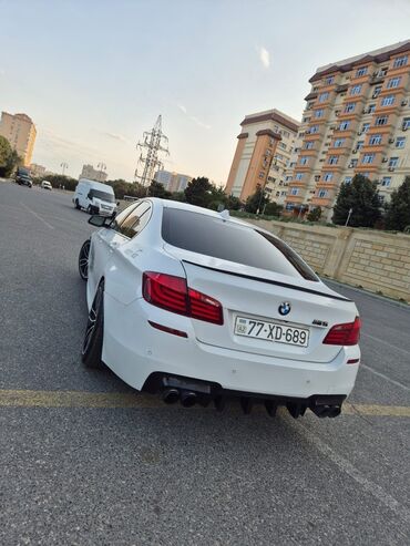 BMW: BMW 5 series: 2 l | 2013 il Sedan — 8