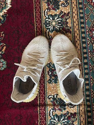 smart saat adapteri: Qiymət sondur! Adidas Yeezy Boost 350 V2 – Krem rəng - Rəng: açıq — 1