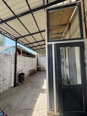 Продажа коттеджей и домов: 4 комнаты, 224 м², 3 соток, Бишкек, Кок-Жар ж/м Собственник — 19