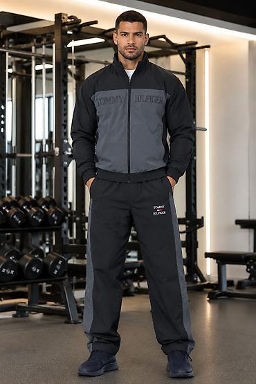 idman saati: Yeni sport dəst Ölçü 38 40 42 44 Rayonlara çatdırlma var Metrolara — 1