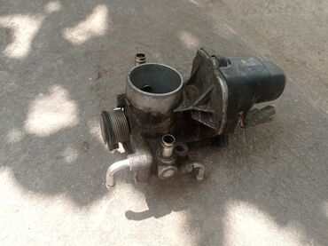 Amortizator yastıqları: 2eded prius disq kalpakti biri 10m cüt 15verem. prius şit üsdü jbl — 11