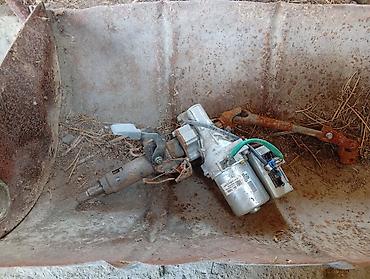 Другие детали салона: Автозапчасти на Chevrolet spark В наличии комплект разнородных — 10