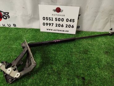 Суппорты: Петля капота Mercedes-Benz S-Class W220 M112 3.2 2002 (б/у) КУЗОВНЫЕ