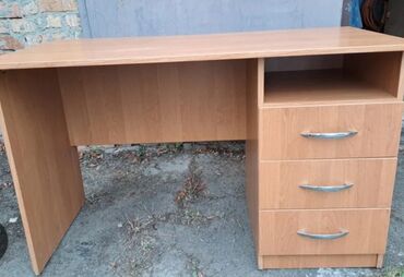 стеклянный компьютерный стол: Жазуу үстөл