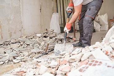 evlerin temiri ve dizayni: “Yeni Evim” fəhlə xidməti – peşəkar işçi komandası Xidmətlər: - — 5