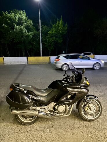 мотоциклы на продажу: Классикалык Honda, 650 куб. см, Бензин, Чоңдор үчүн, Колдонулган